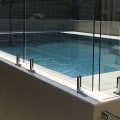 Can glass pool fencing shatter?